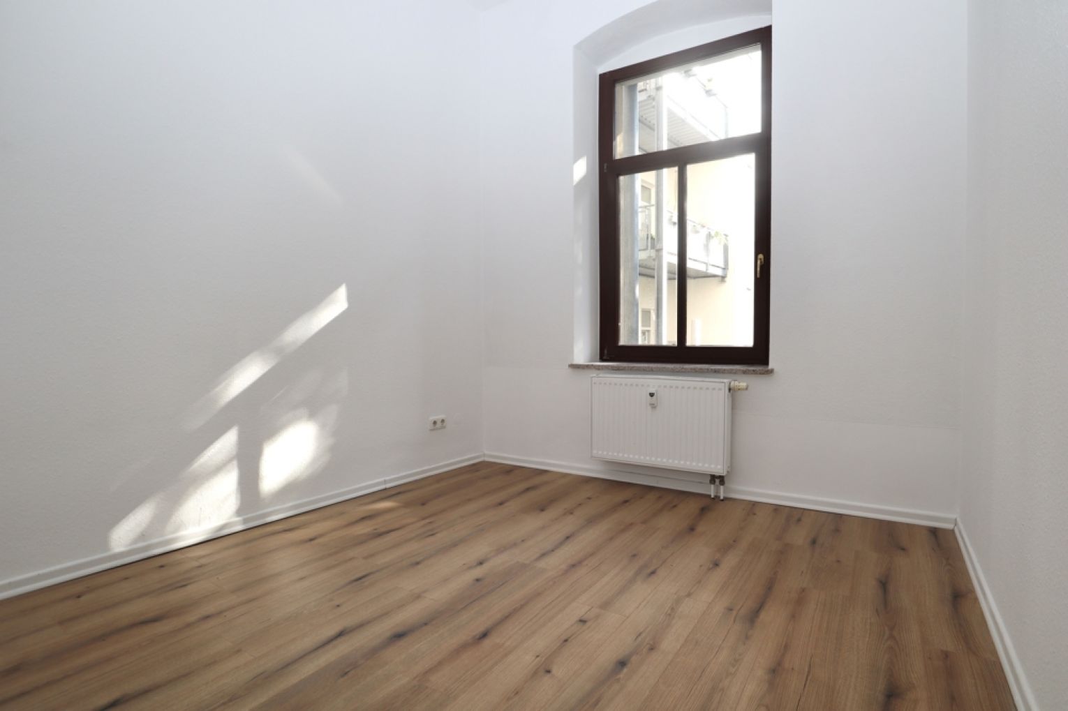 Kaßberg • Mieten • Balkon • Wanne • Chemnitz • 2 Zimmer • Laminat • jetzt anrufen !!