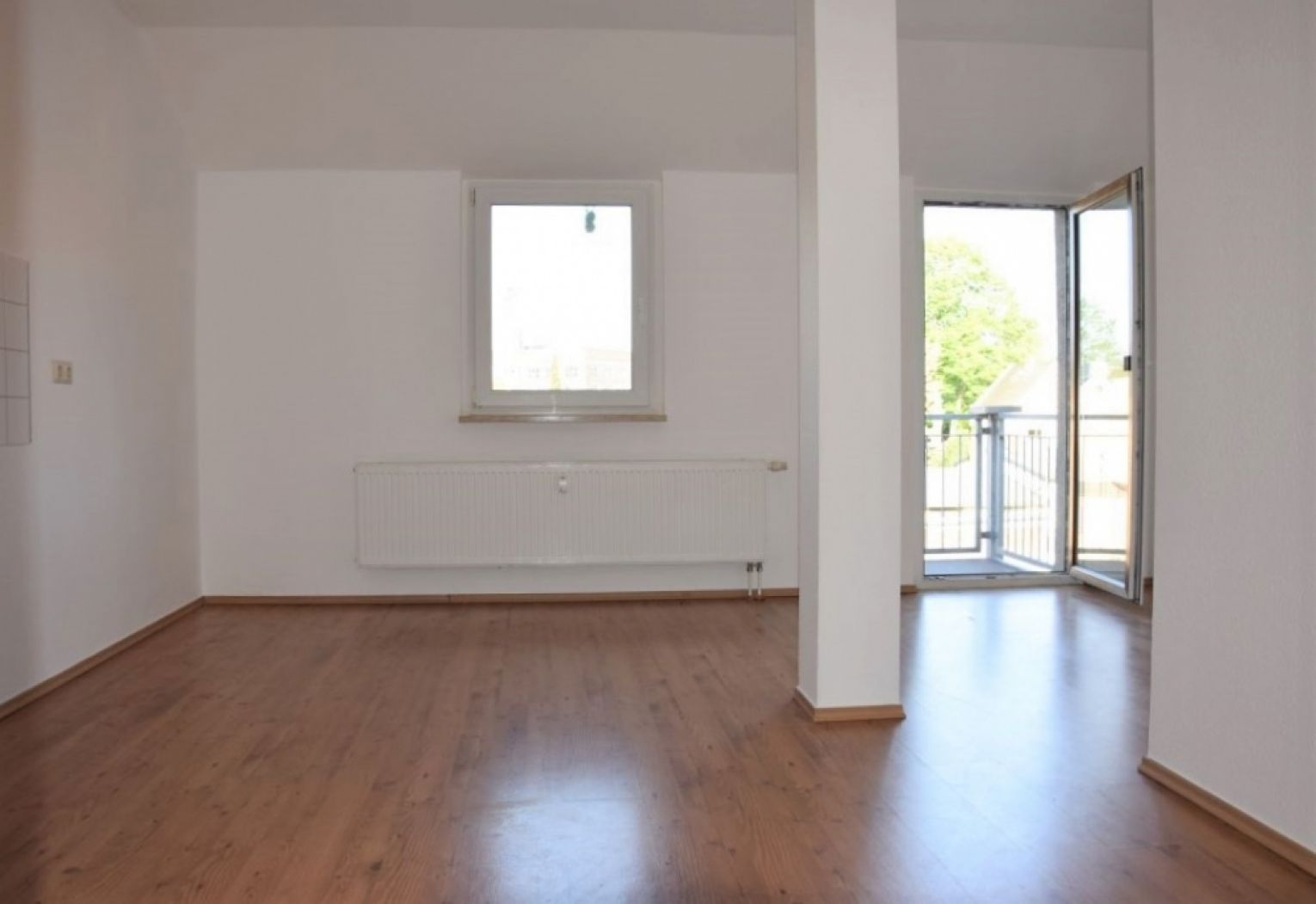 4-Zimmer • Balkon • zentrumsnah • Gäste-WC • Stellplatz • Maisonette • Laminat • schnell vergriffen!