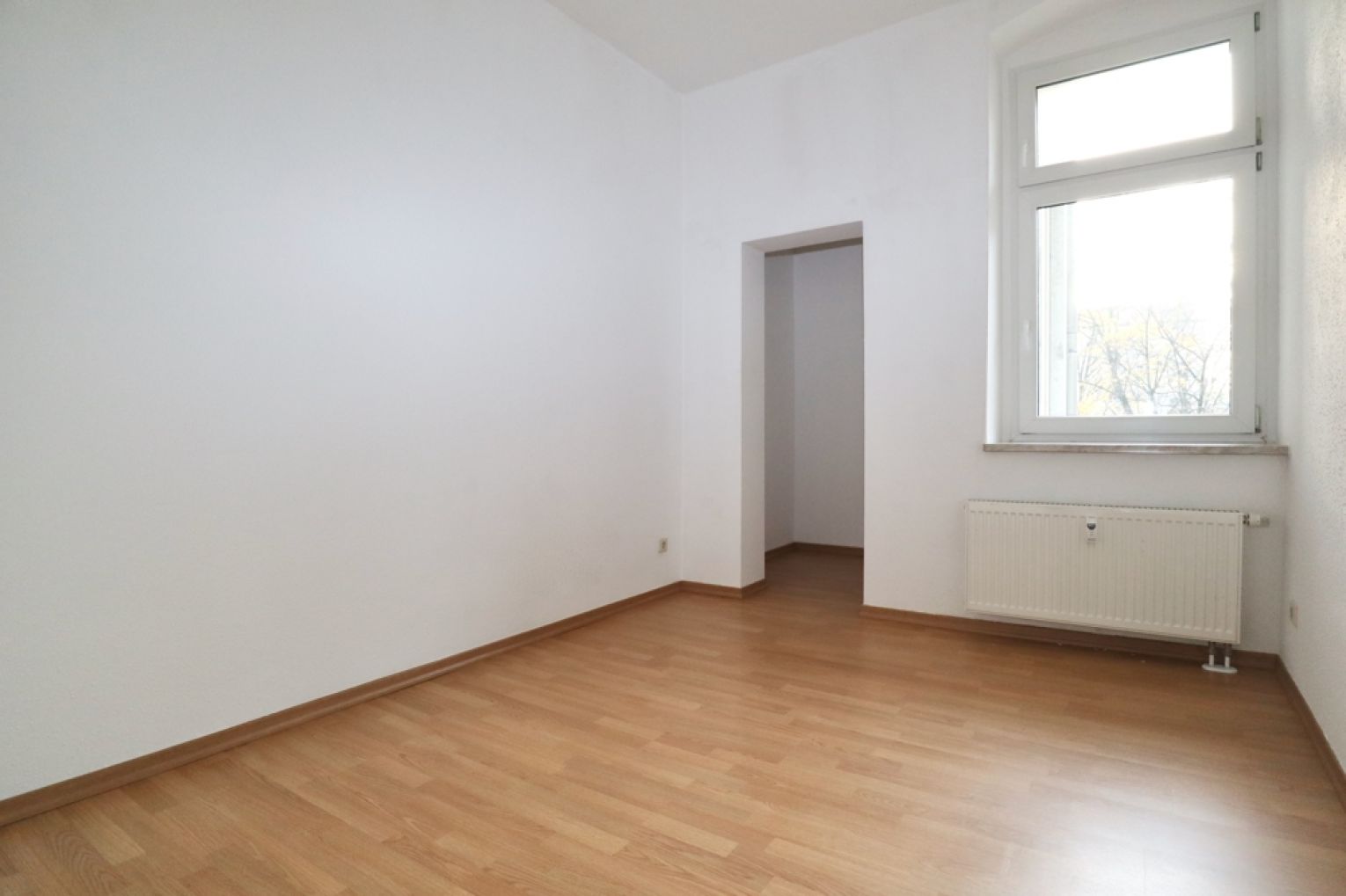 Gutschein • 3 Zimmer • mit Balkon • Stellplatz • am Uni-Campus • zur Miete • ab sofort frei!