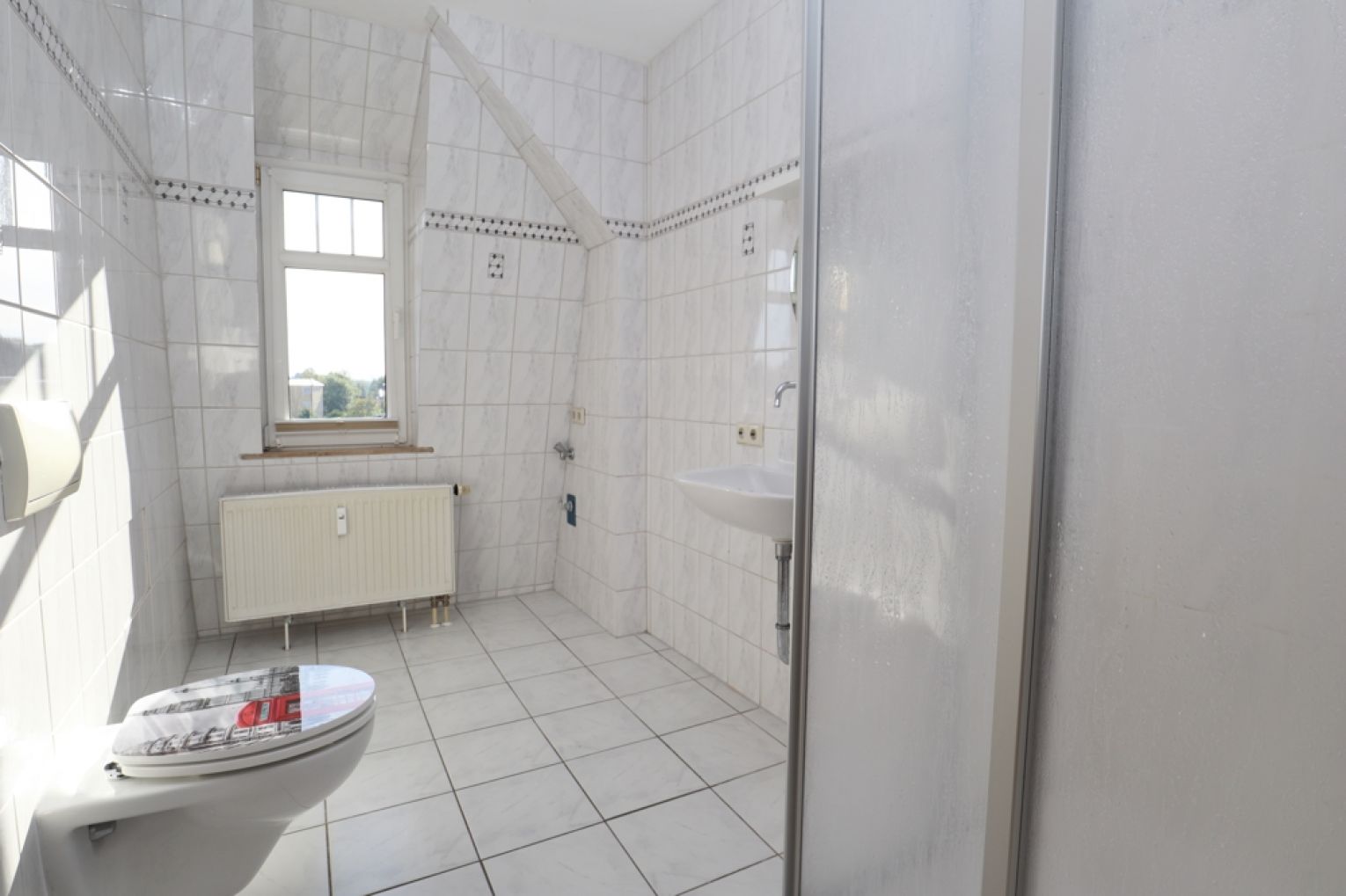 4-Zimmer Wohnung in Chemnitz • Tageslichtbad • Dusche • Stellplatz • Rottluff • schnell sein