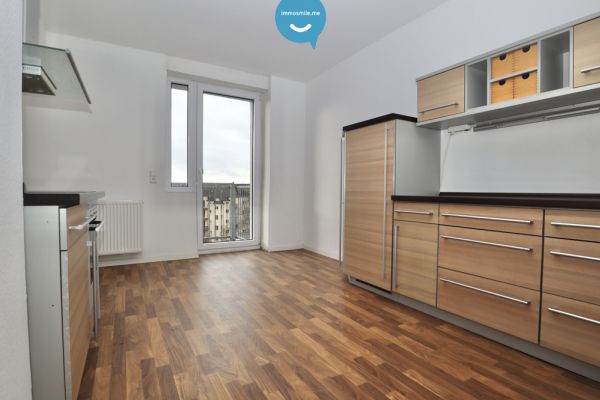 Einbauküche • Dachgeschoss • Kaßberg • 2-Raum Wohnung • Balkon • Tageslichtbad • jetzt anrufen