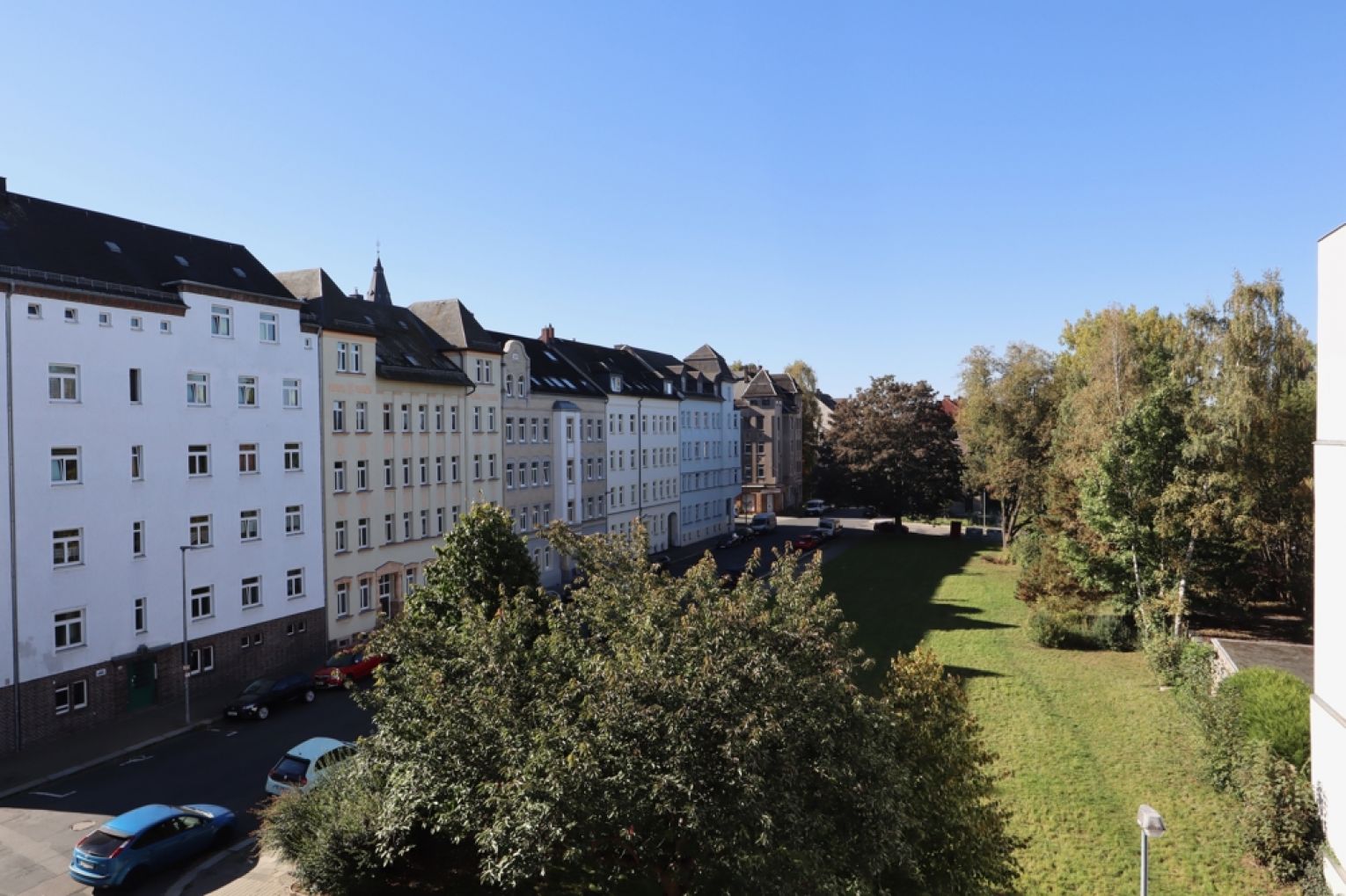 2,5-Raum Wohnung • Lutherviertel • Einbauküche • Tageslichtbad • zur Miete • jetzt anrufen