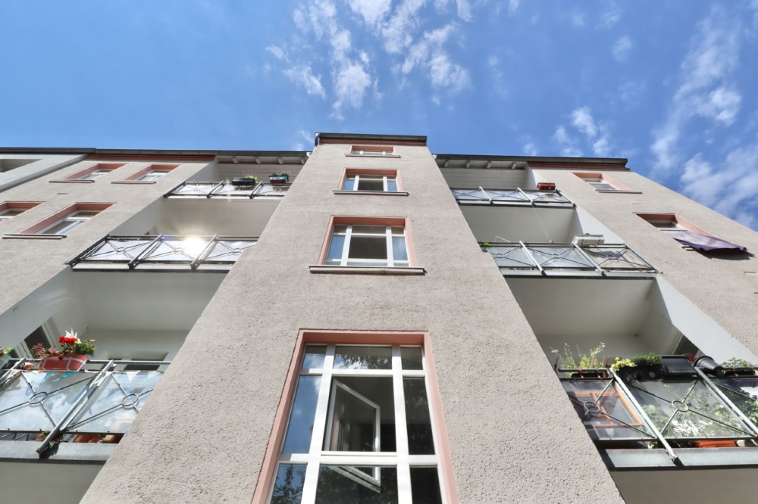 2-Raum Wohnung in Chemnitz • Balkon • Dusche • Einbauküche • Bernsdorf • jetzt anrufen