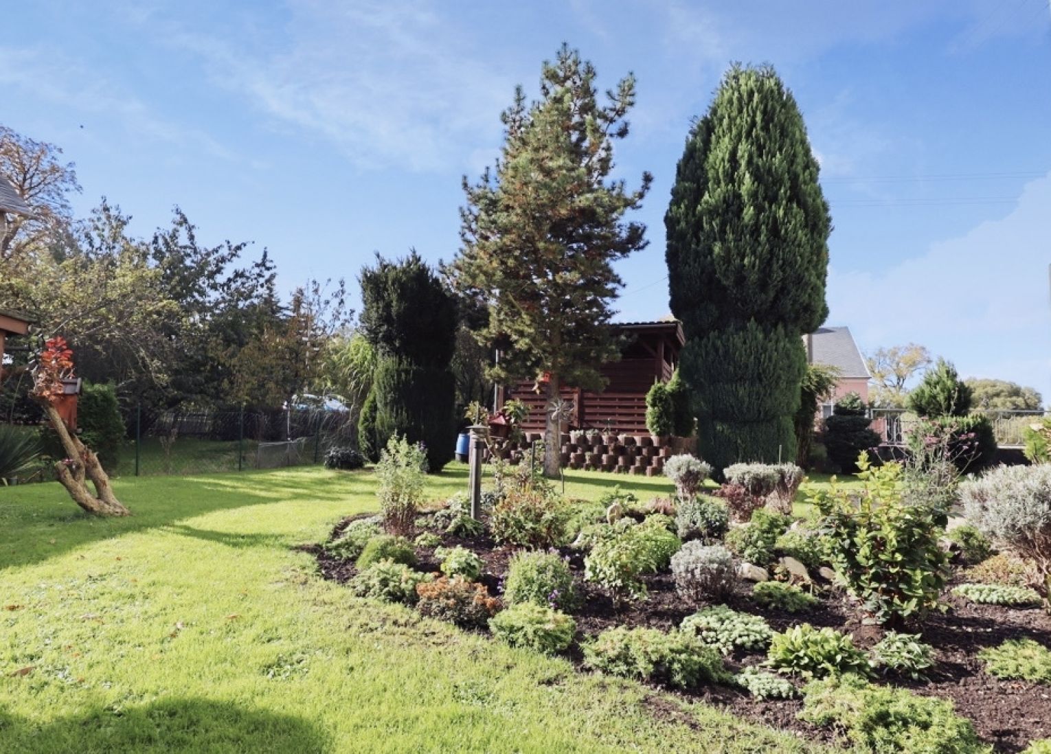 Mehrfamilienhaus • in Frankenberg • teilvermietet • Keller • Dachboden • Garten • mit Carport