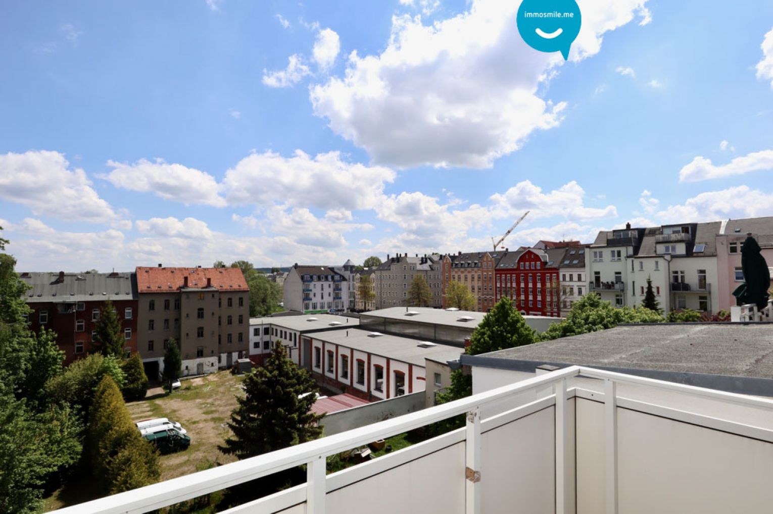 Balkon • Einbauküche • 3-Raum Wohnung • Stellplatz • Lutherviertel • in Chemnitz • jetzt anrufen!