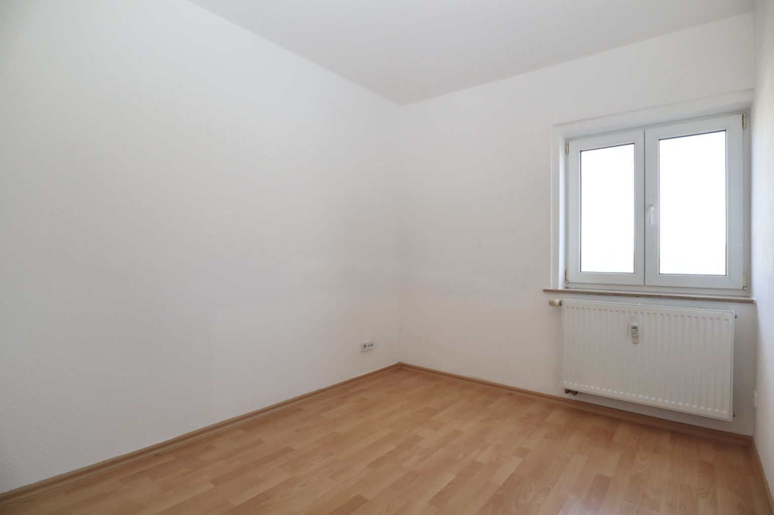 Balkon • 3-Raum Wohnung • Dachgeschoss • ruhige Lage • umgeben von Kleingärten