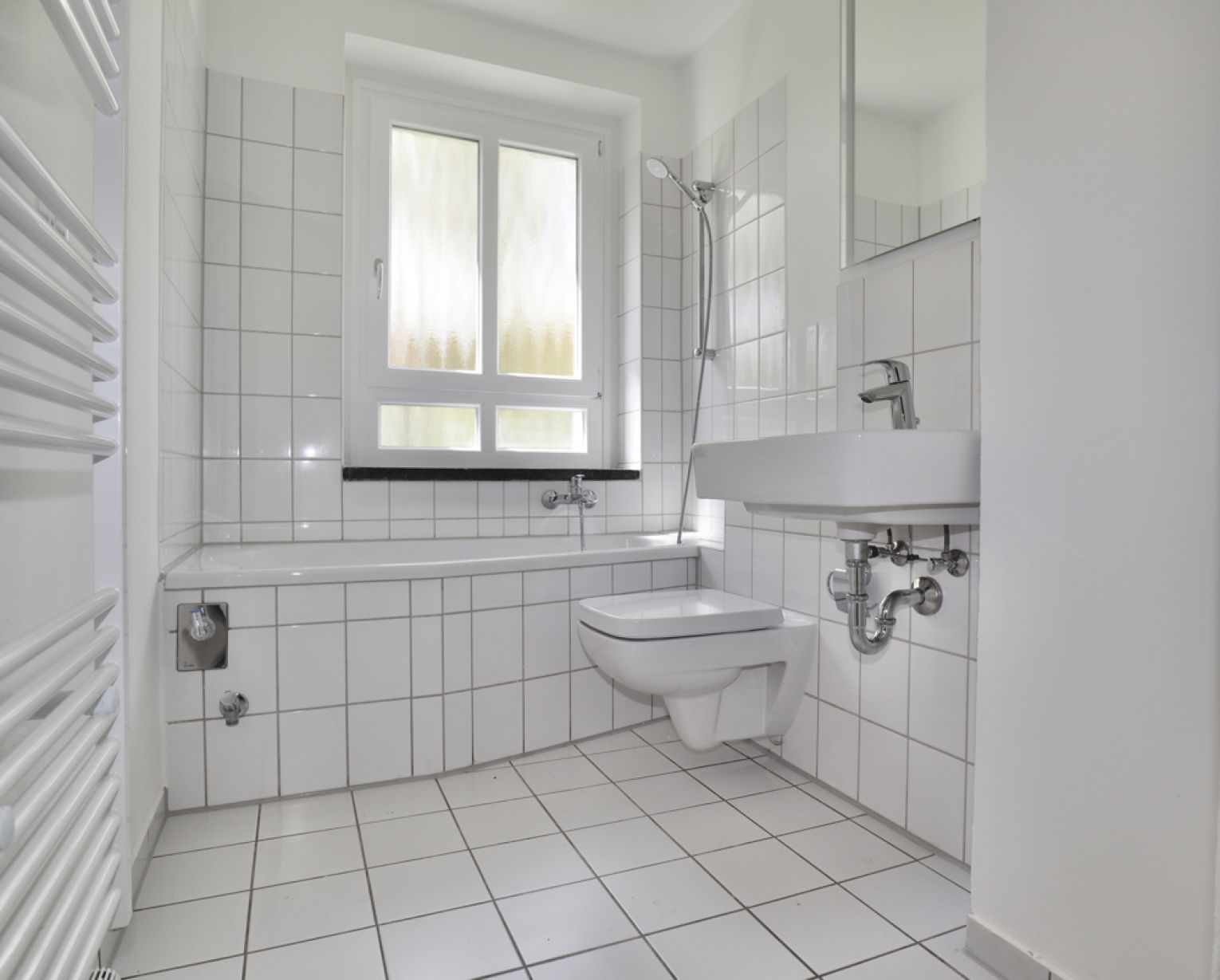 2-Zimmer Wohnung • Lutherviertel • Chemnitz • Erdgeschoss • klein und fein • Tageslichtbad • mieten