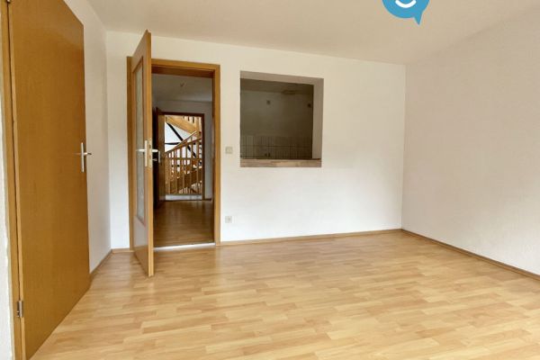 ruhige Lage • Bad mit Wanne • Laminat • moderne offene Küche • 2-Zimmer • zentrumsnah • Besichtigen?