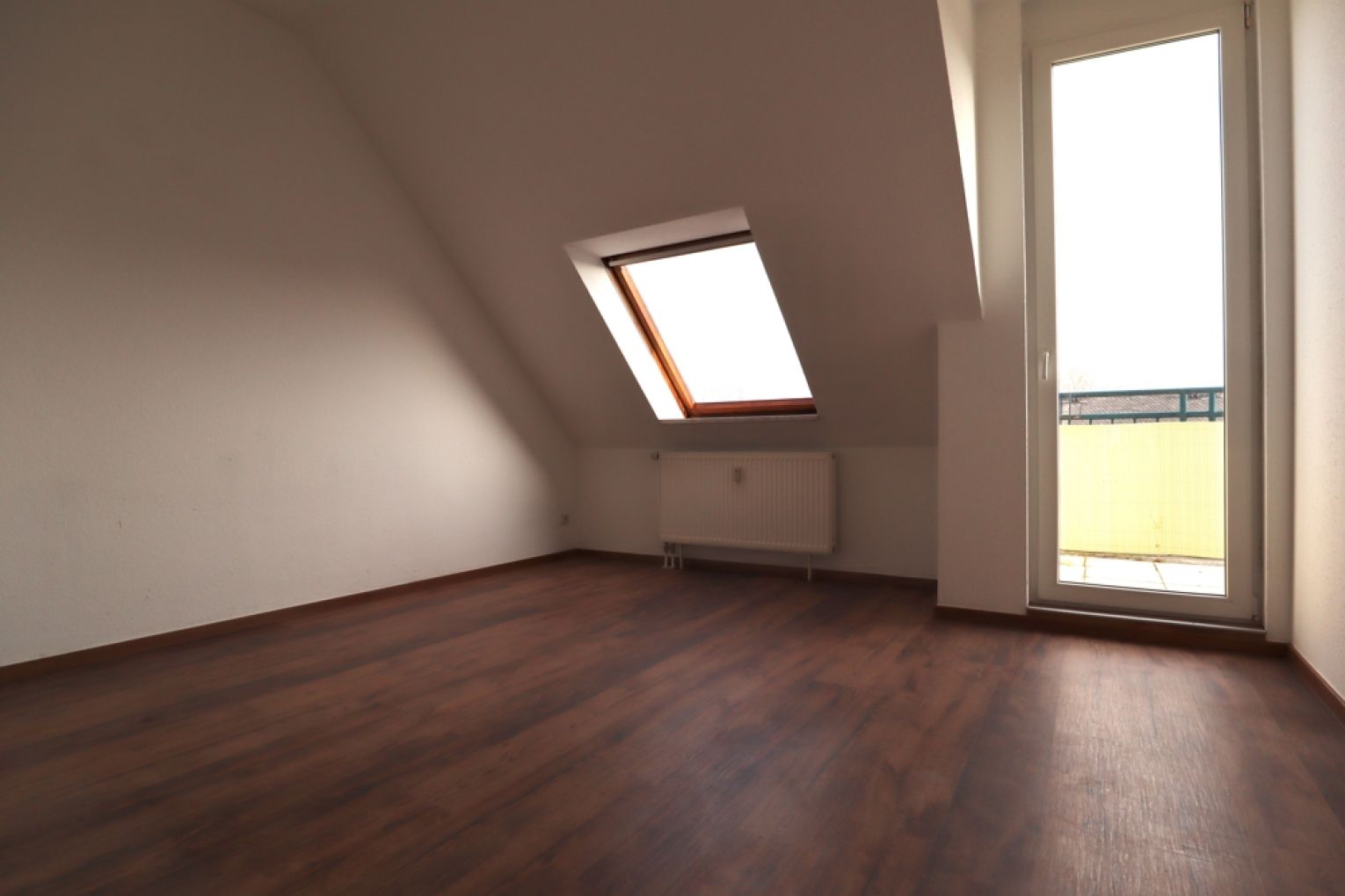 2 Zimmer • Dachgeschoss • Dachterrasse • Aufzug • Tiefgarage • Kaßberg • Chemnitz • zur Miete