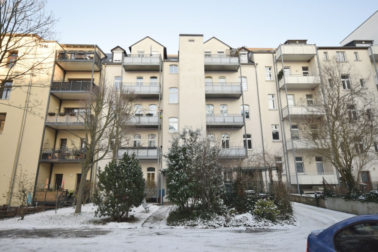 Kaßberg • 3 Zimmer • Balkon • Parkett • Bad mit Wanne • Aufzug • Jetzt anschauen !?