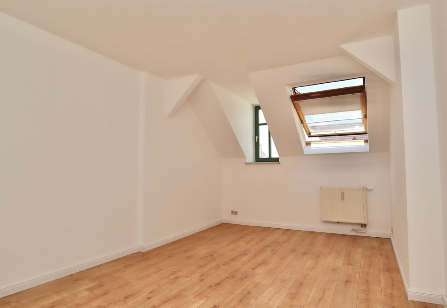 Maisonette • Wanne • 3-Zimmer Wohnung in Chemnitz • Küche •Schloßchemnitz • jetzt anrufen