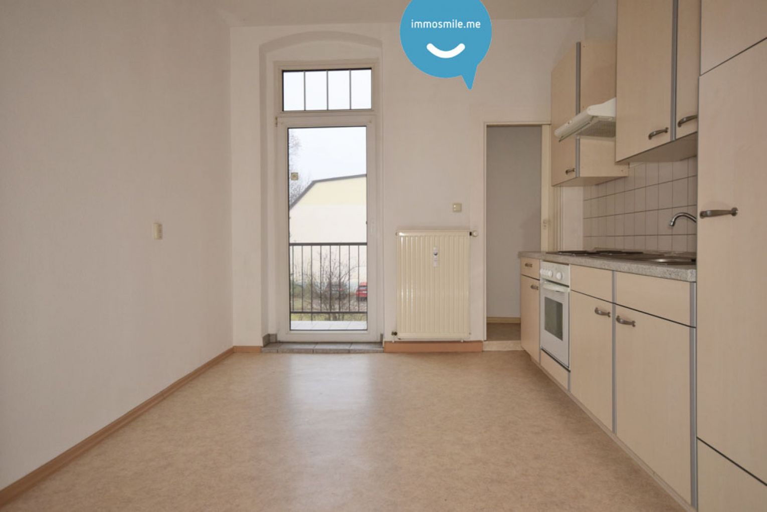 2 Zimmer • Tageslichtbad • Einbauküche • Sonnenbalkon • Abstellräume • nette Mitbewohner • Termin!?