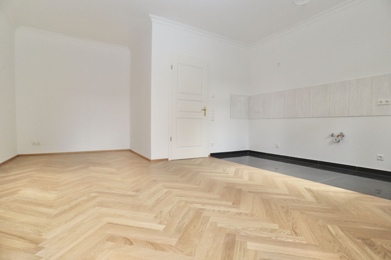 4-Raum Wohnung • Sonnenberg • Chemnitz • Fußbodenheizung • Balkon • modern saniert • mieten