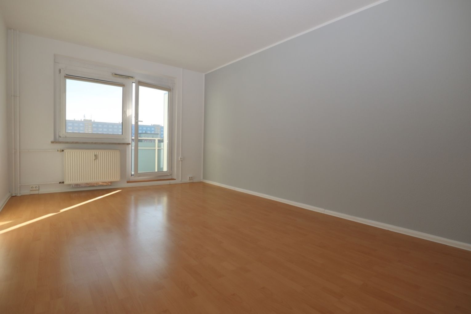 2-Zimmer Wohnung • in Kappel • Balkon • Aufzug • Einbauküche • jetzt anrufen !