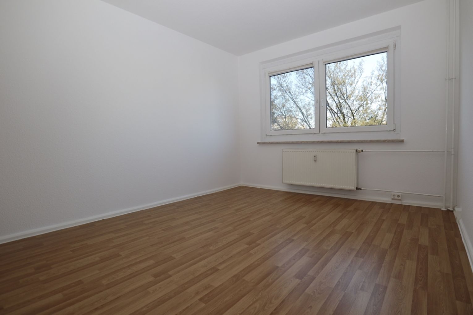 2-Zimmer Wohnung • in Kappel • Balkon • Aufzug • Einbauküche • jetzt anrufen !