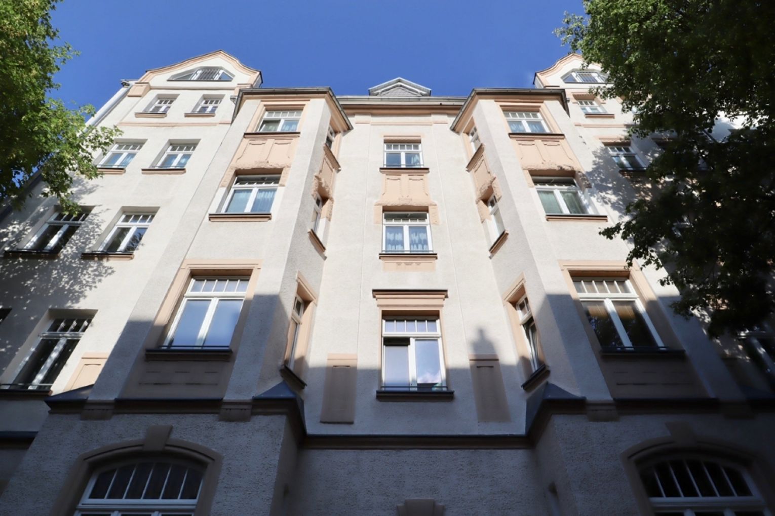 3 Zimmer • auf dem Kaßberg • im Erdgeschoss • zur Eigennutzung • mit Balkon • in Chemnitz • kaufen!