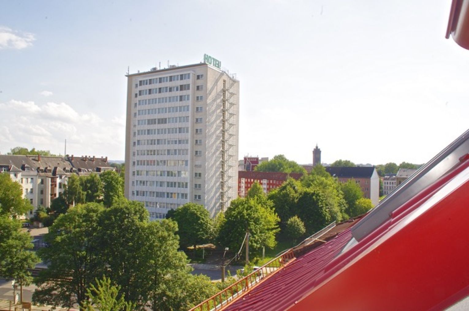 Balkon • Tageslichtbad • Wanne/Dusche • 3-Raum Wohnung • Bernsdorf • Maisonette • Fussbodenheizung