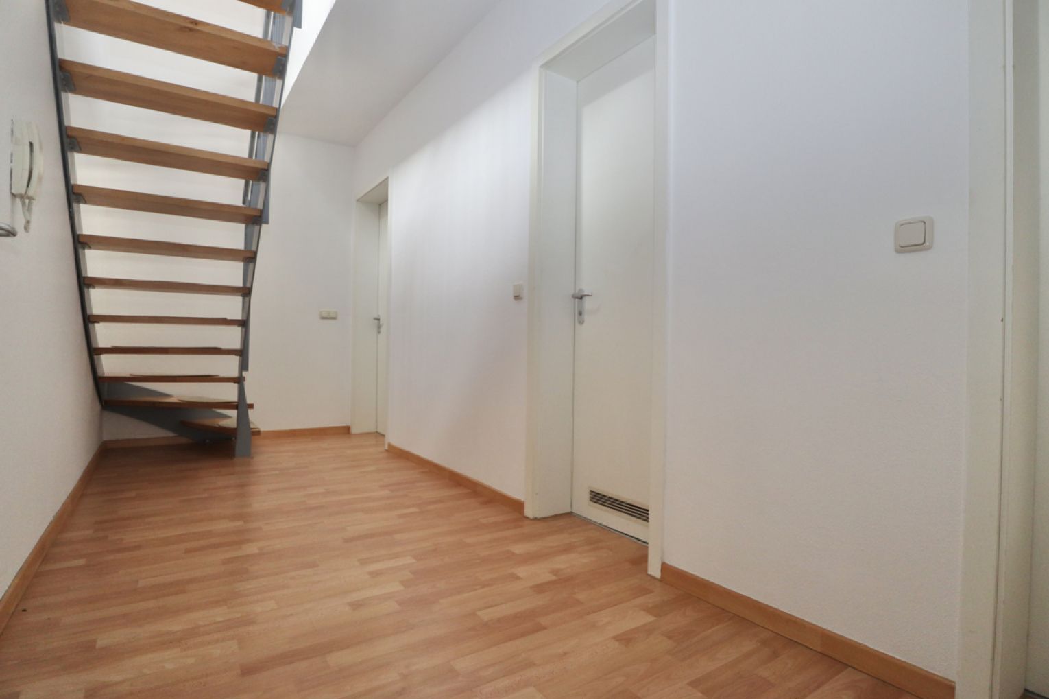 3 Zimmer • Maisonette • Dachgeschoss • Sonnenberg • Chemnitz • zur Miete • Einbauküche • sei schnell