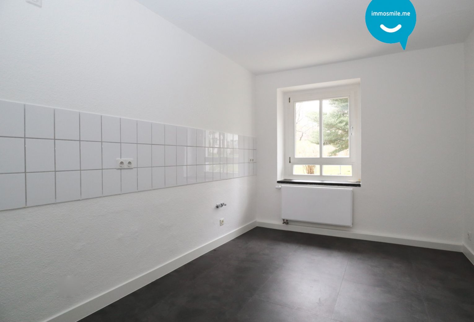 neu saniert • 2-Raum Wohnung • Tageslichtbad • Wanne • Lutherviertel • Einbauküche • jetzt anrufen