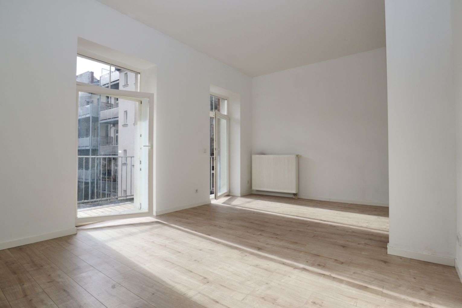 Balkon • Kaßberg • helle 2- Zimmer Wohnung • zur Miete • modern, offenes Wohnen • Chemnitz