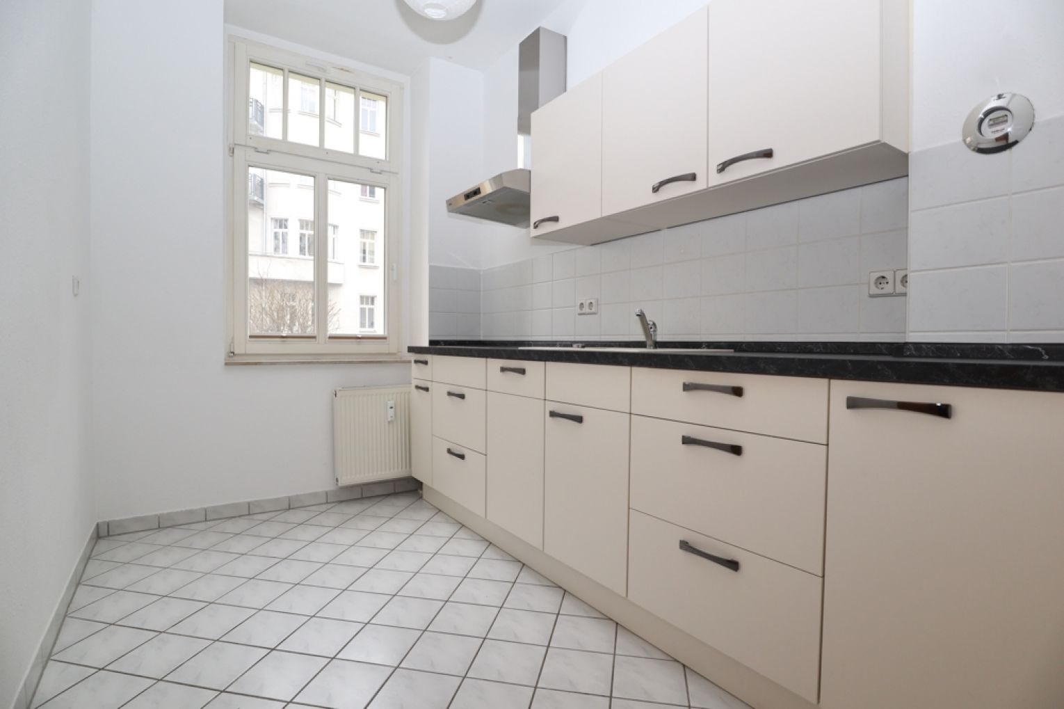 1-Zimmer Wohnung • Einbauküche • Kaßberg • Dusche • Chemnitz • Parkett • Singlewohnung • Mieten!!