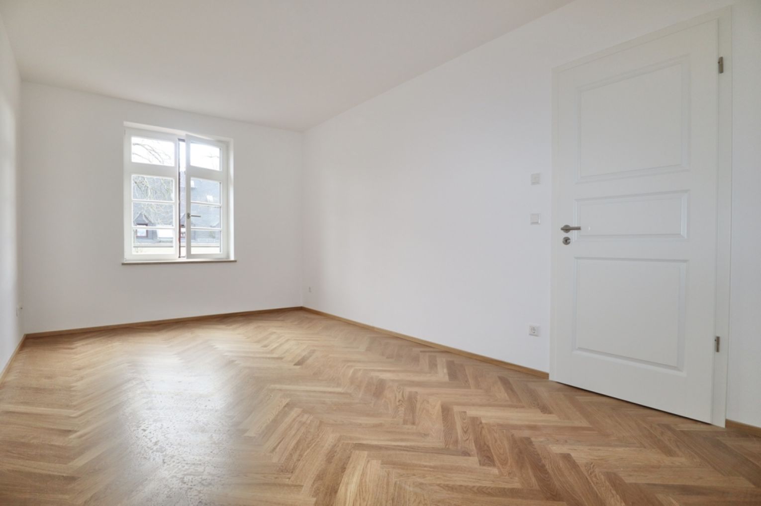 2-Raum Wohnung • Balkon • Lutherviertel • Erstbezug • Fußbodenheizung • Tageslichtbad • jetzt mieten