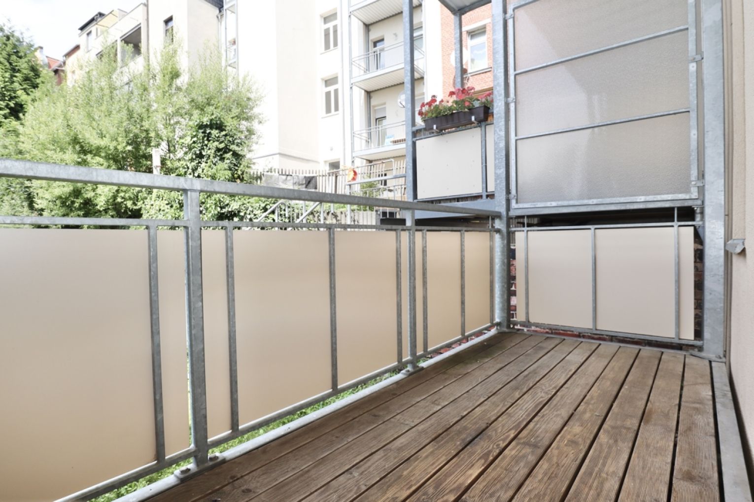 Balkon • 2-Raum Wohnung • Sonnenberg • Einbauküche • jetzt Besichtigungstermin vereinbaren