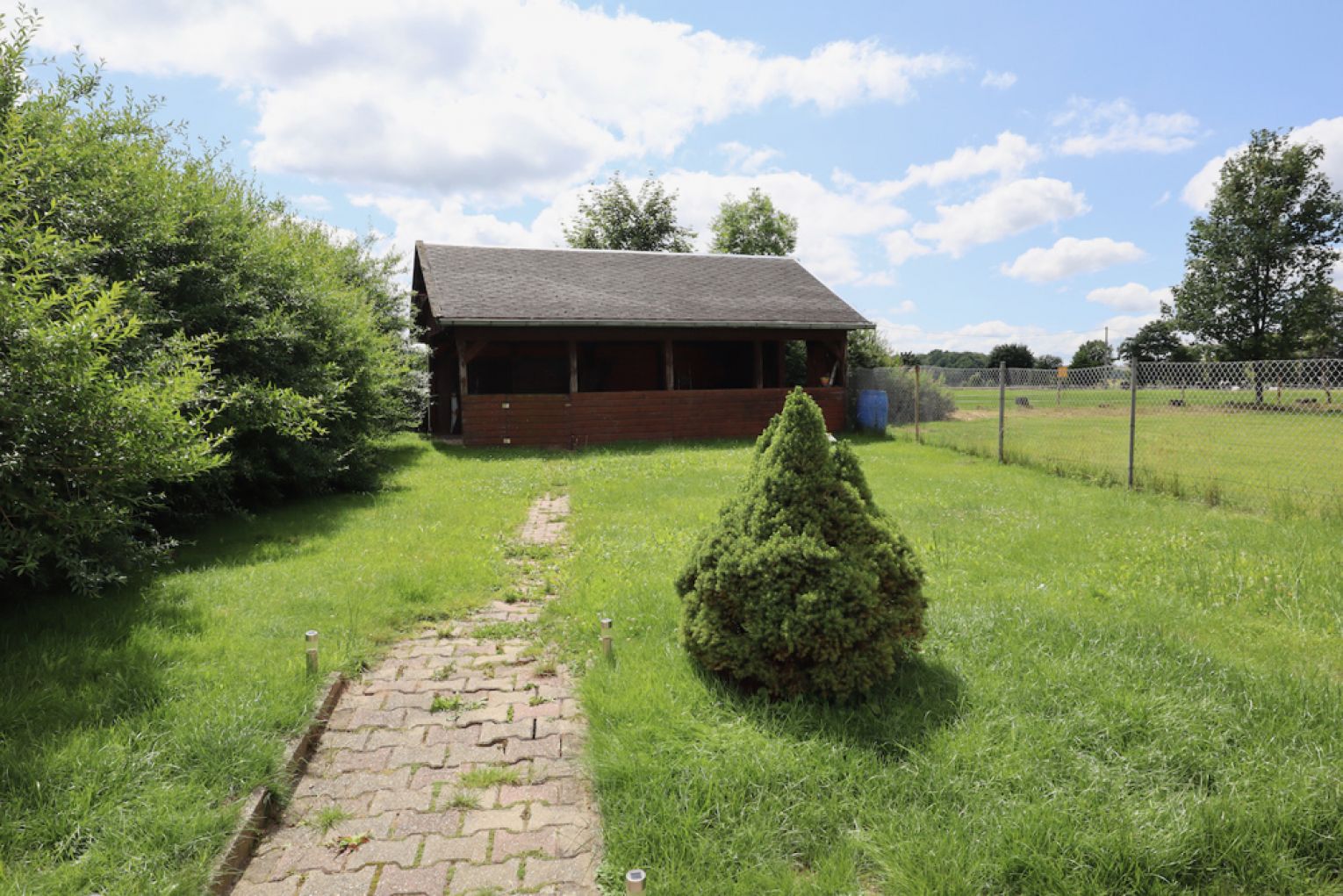 charmantes Reihenhaus • ausbaufähiges DG • Keller • Garage • Garten • NATUR Pur • bei Freiberg