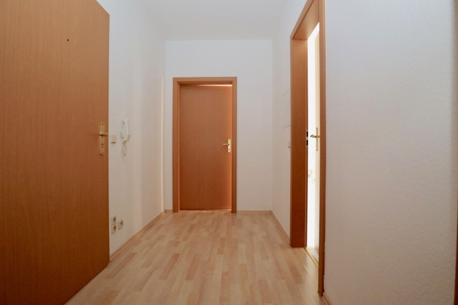 Kapitalanlage • 3-Zimmer • Gewerbe mit Potenzial zum Wohnraum • in Zwickau • mit Stellplatz