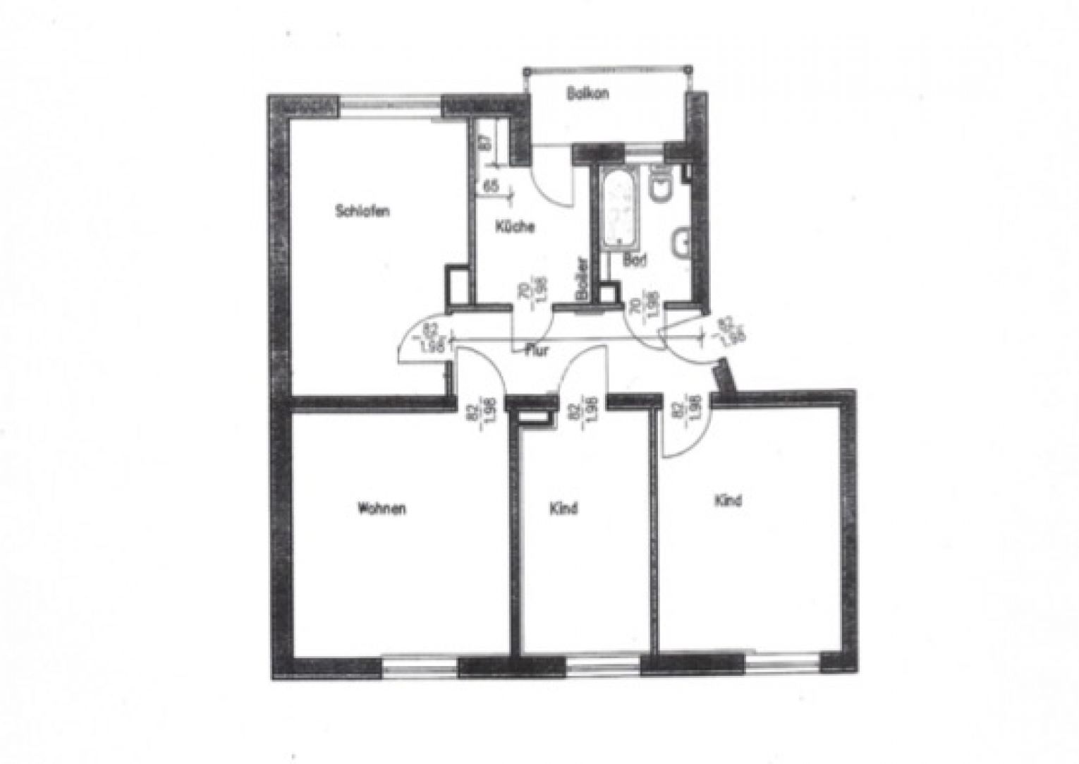 4-Zimmer • 2.Etage • Bad mit Fenster und Wanne • Küche mit Zugang Loggia • Idyllisches Grundstück