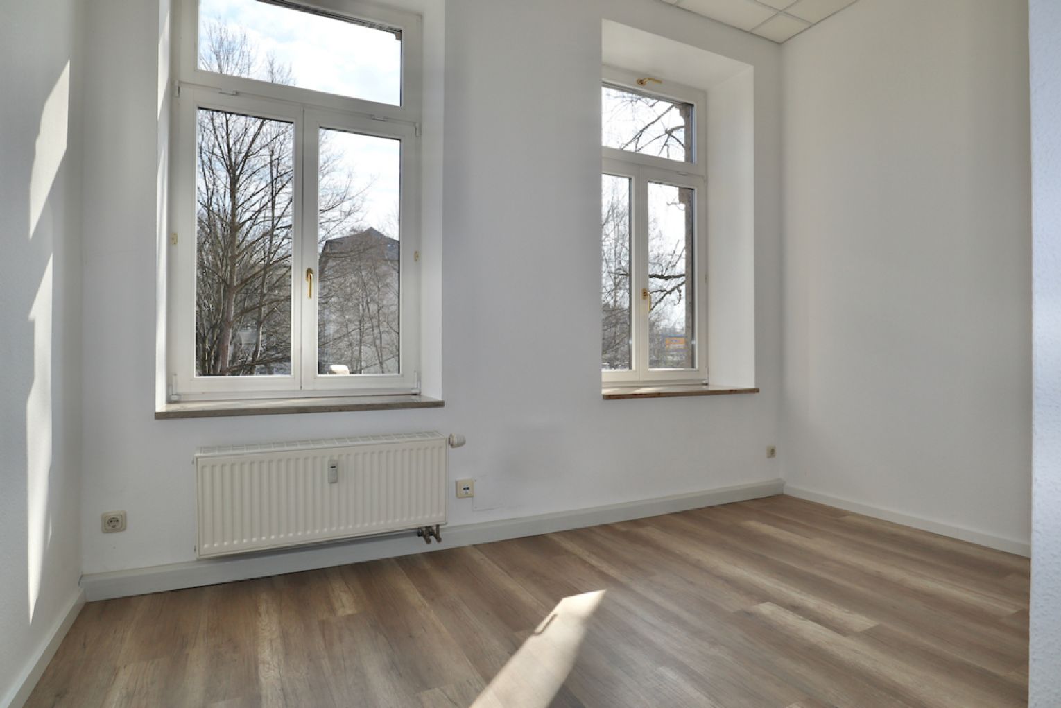 in Chemnitz • Kaßberg • 105 qm • Büro • Gewerbe • Neu und modern • Business • zur Miete