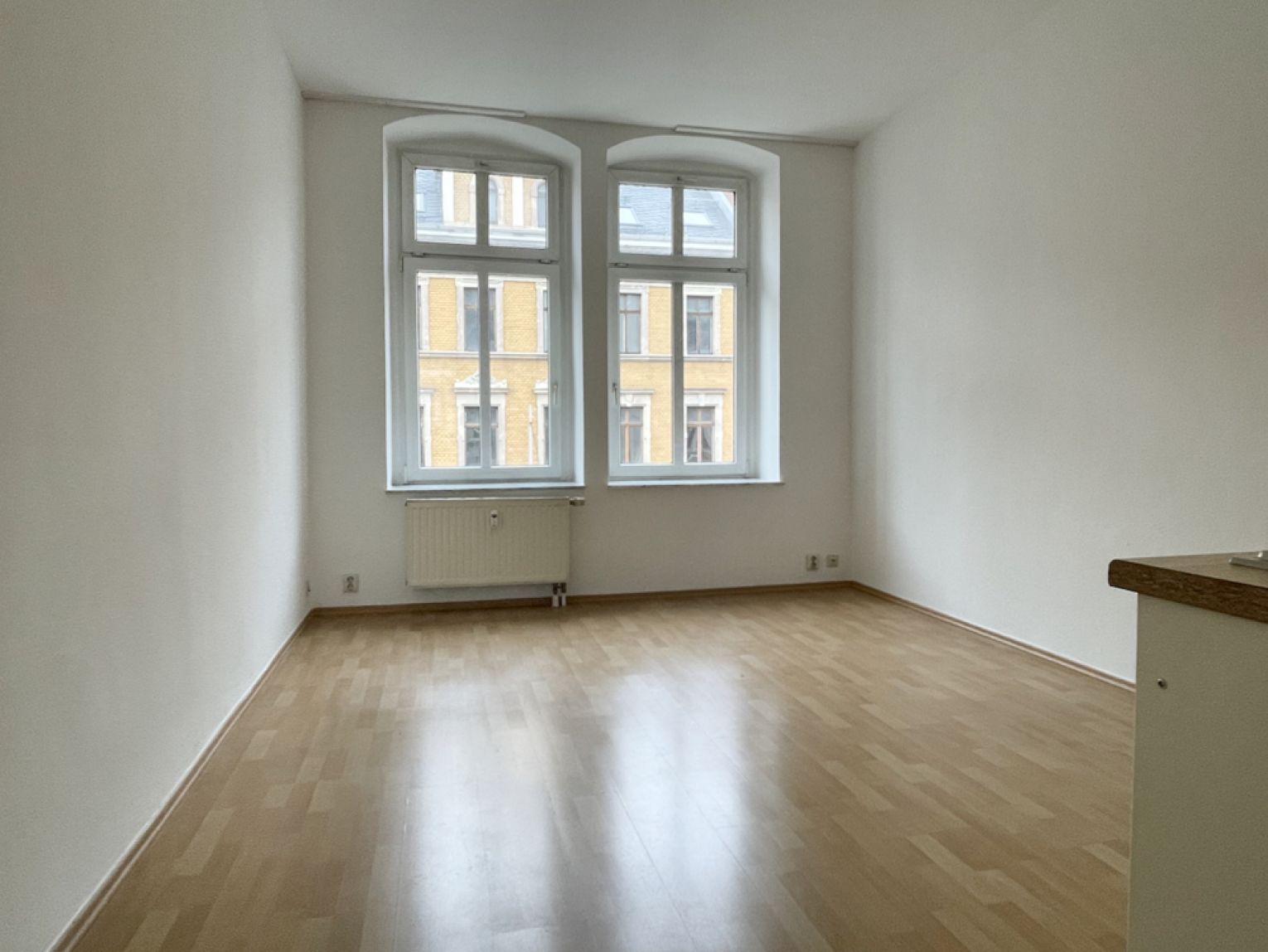 Jetzt mieten • 2 Zimmerwohnung • mit Einbauküche • Laminatboden • auf dem Kaßberg • Stellplatz