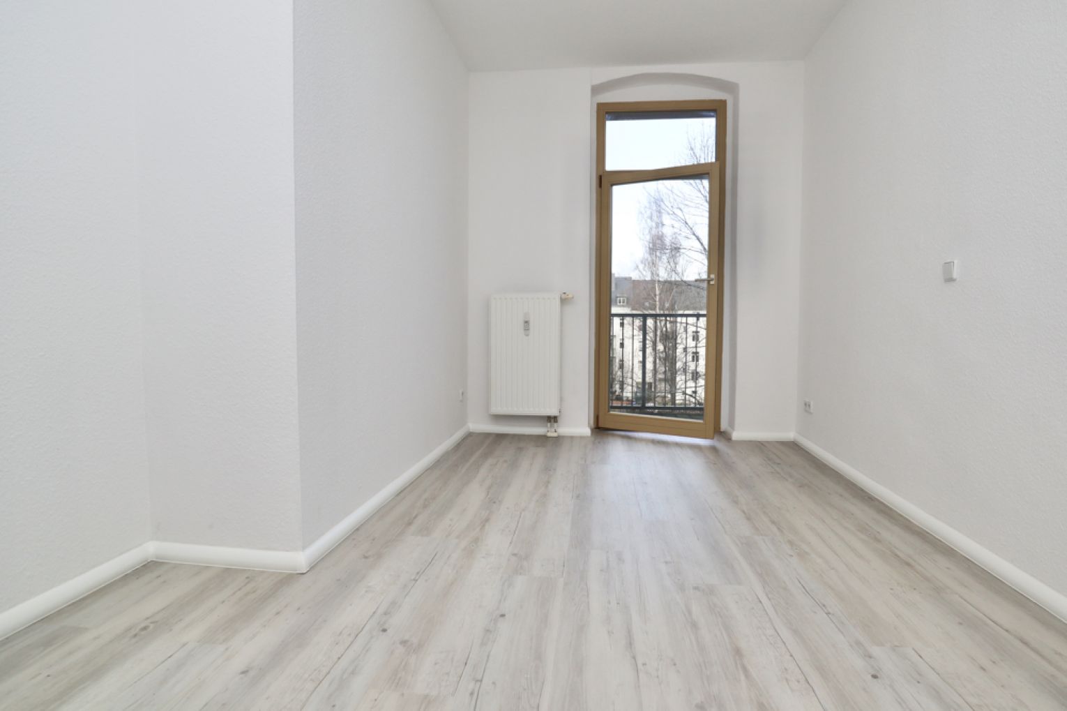 Einbauküche • 2 Zimmer • Chemnitz • Balkon • Studentenwohnung • ruhige Lage •  Lutherviertel