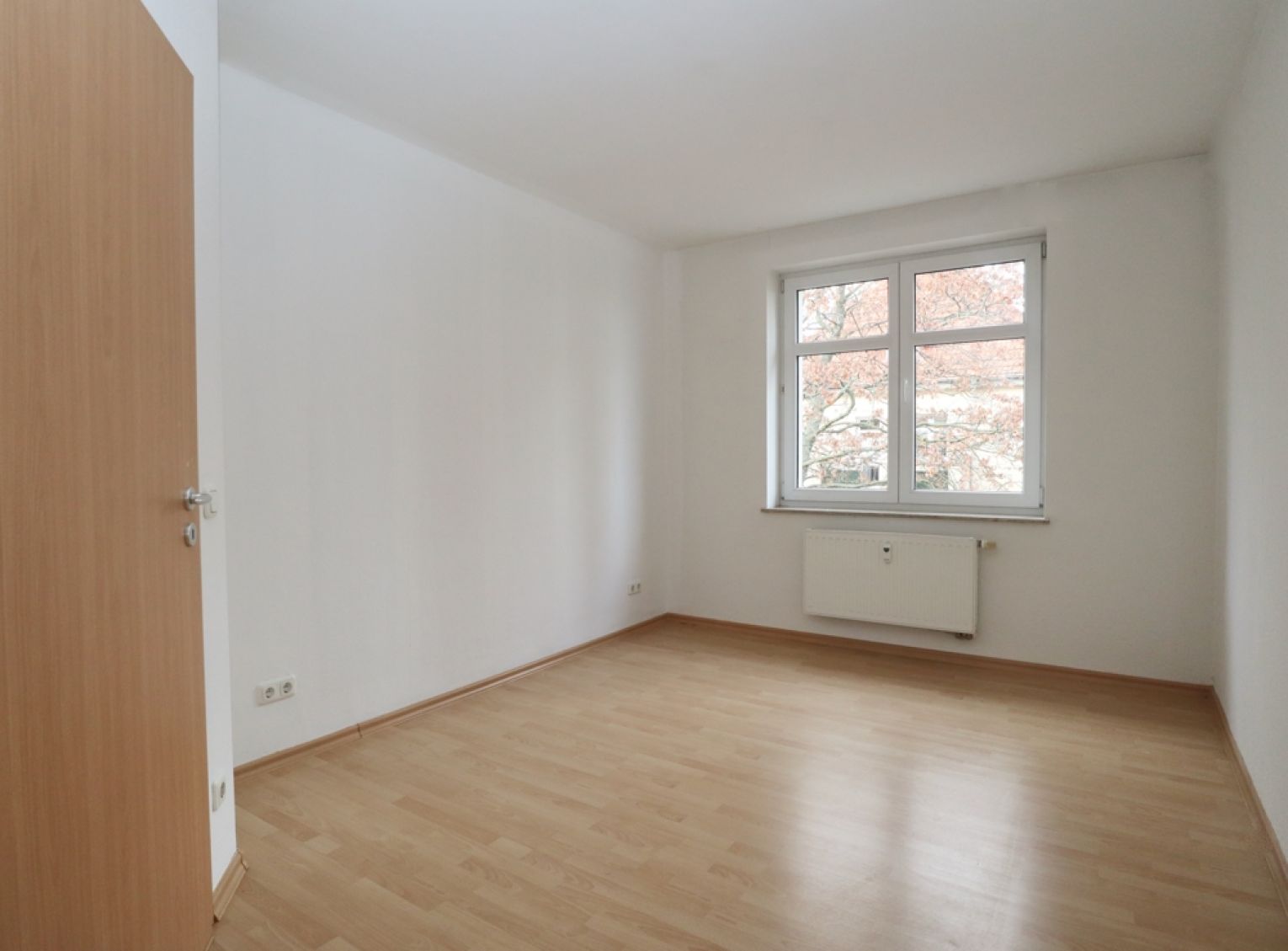 Balkon • Tageslichtbad • Wanne •  Stellplatz • 3-Raum Wohnung in Chemnitz • Gablenz • jetzt mieten