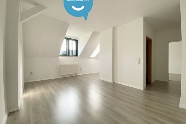 2-Raum Wohnung • Dachgeschoss • Einbauküche • modern wohnen • neu saniert • Altendorf • in Chemnitz