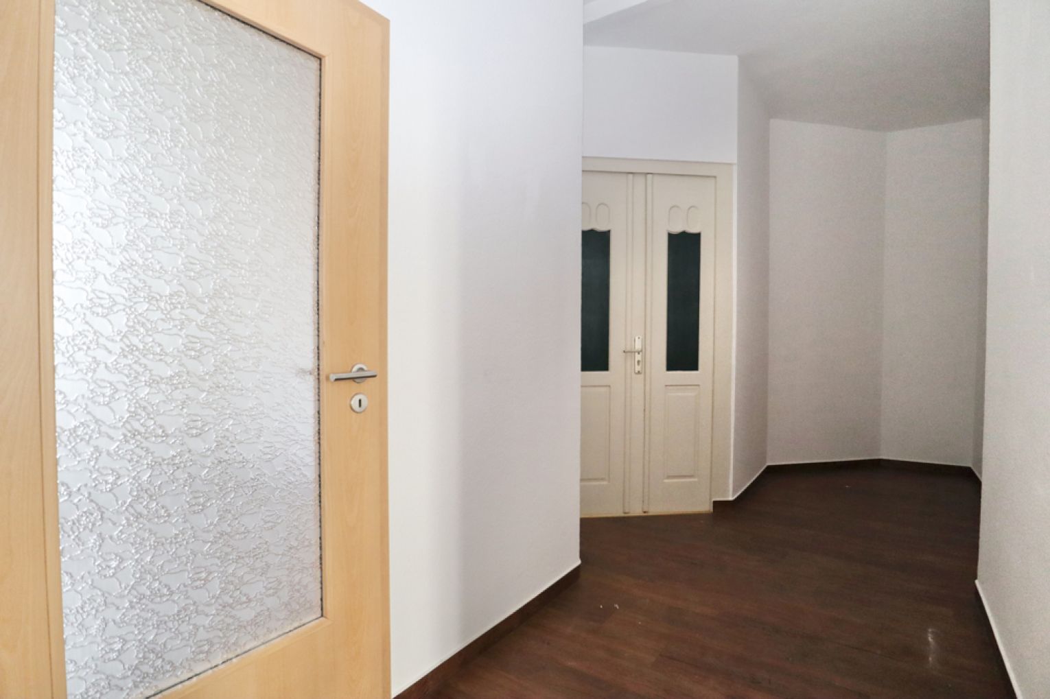 3-Raum Wohnung • Lutherviertel • Chemnitz • Einbauküche • Tageslichtbad • zur Miete • jetzt anrufen