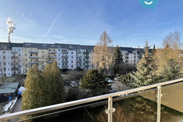 60 qm • Laminat • 2-Zimmer • Essküche • Sonnenbalkon • Lift • Wanne • gleich anschauen • Chemnitz