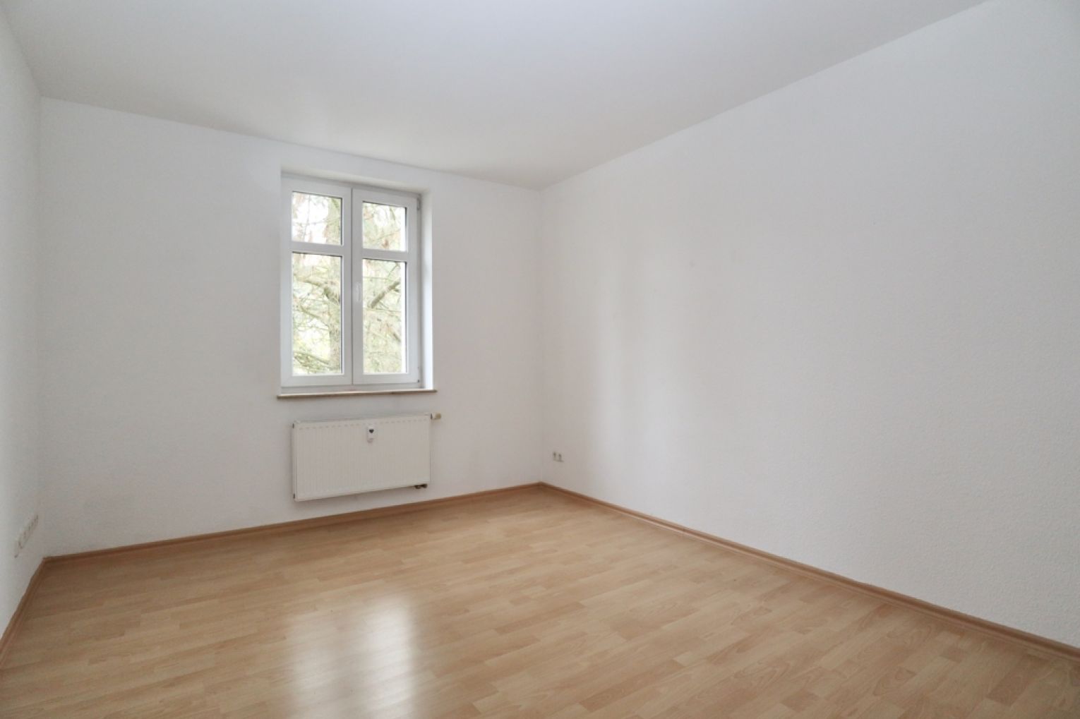 Balkon • Tageslichtbad • Wanne •  Stellplatz • 3-Raum Wohnung in Chemnitz • Gablenz • jetzt mieten