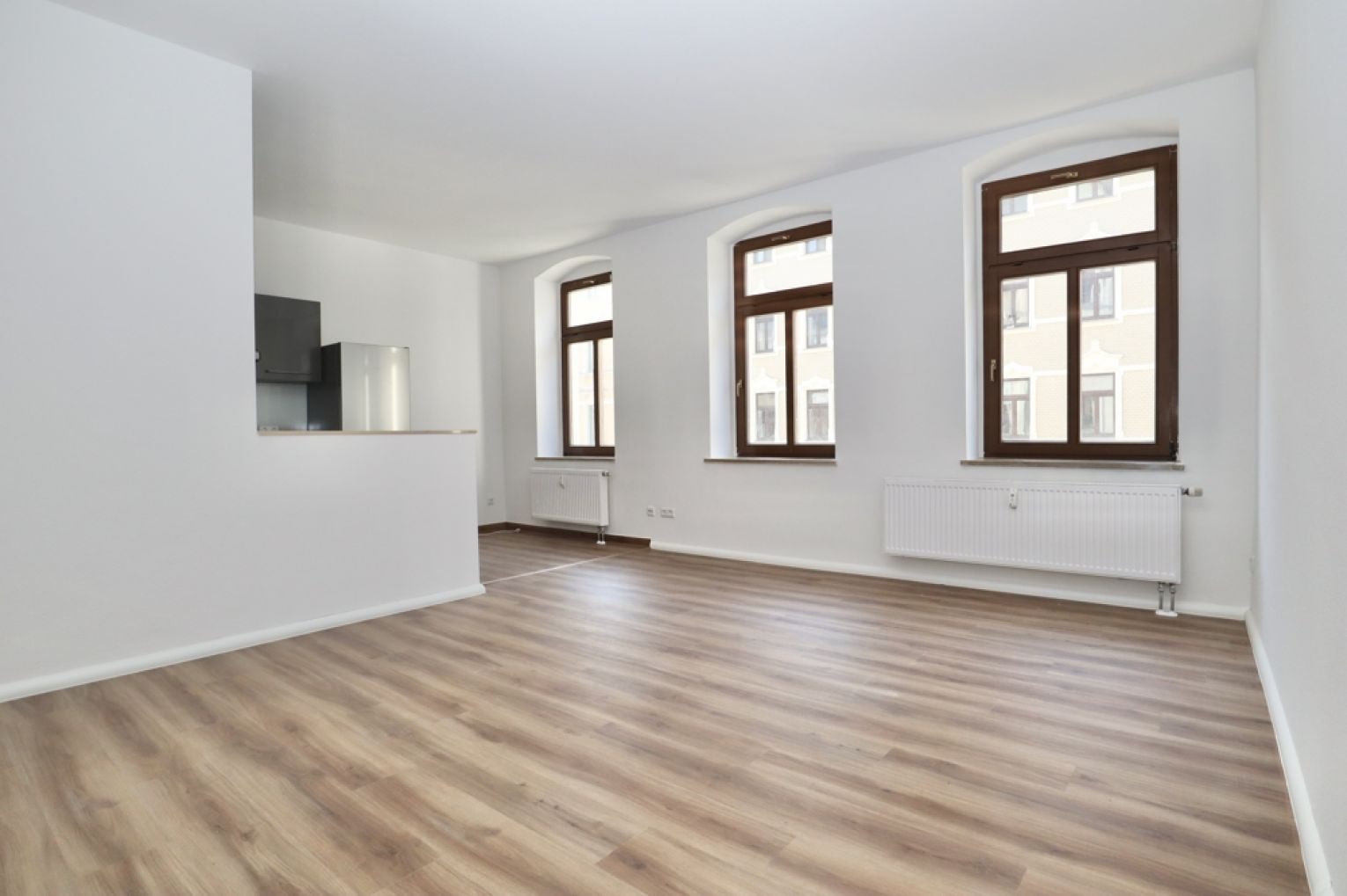 2-Zimmer Wohnung • Einbauküche • Balkon • neu saniert • modern wohnen • Kaßberg in Chemnitz