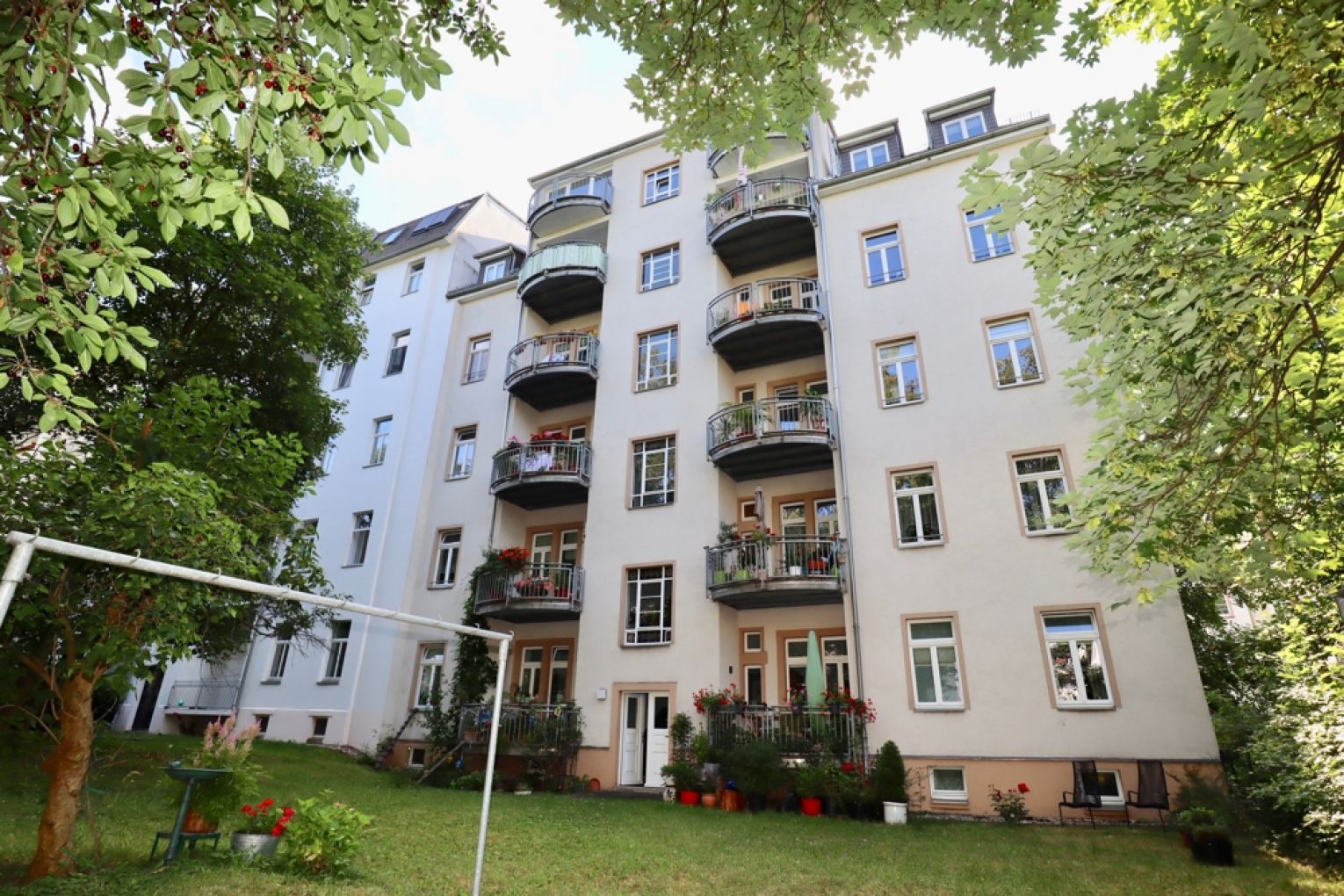 3 Zimmer • auf dem Kaßberg • im Erdgeschoss • zur Eigennutzung • mit Balkon • in Chemnitz • kaufen!