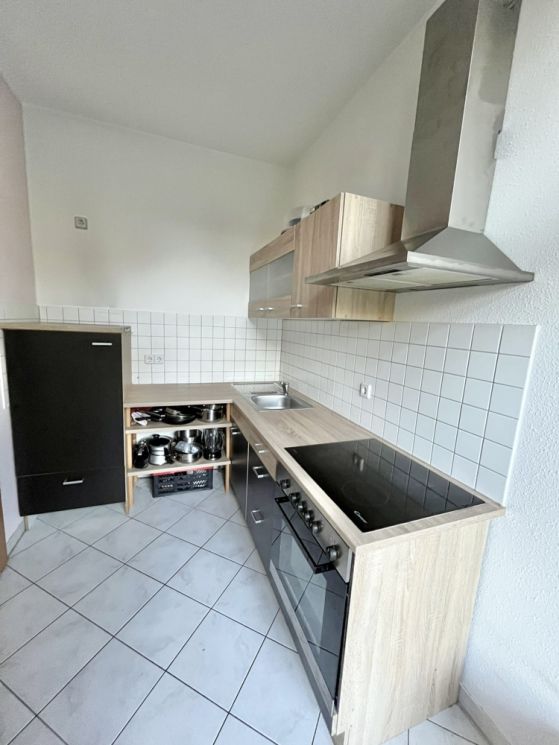 KAßBERG • 2-Zimmer • Loggia • moderner Grundriss • Erker-Wohnzimmer •bald wieder frei!