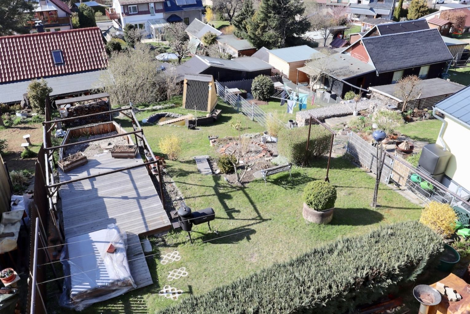 Doppelhaushälfte • 5 Zimmer • Keller • Dachgeschoss ausgebaut • Garten • Garage • Auerbach/Vogtland