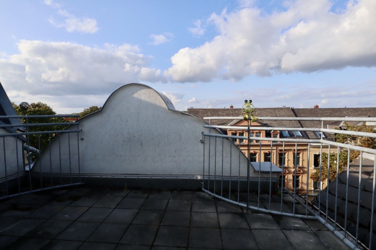 Altendorf •  Chemnitz  • 2-Zimmer • Balkon • Einbauküche • Dachterrasse • jetzt Termin vereinbaren