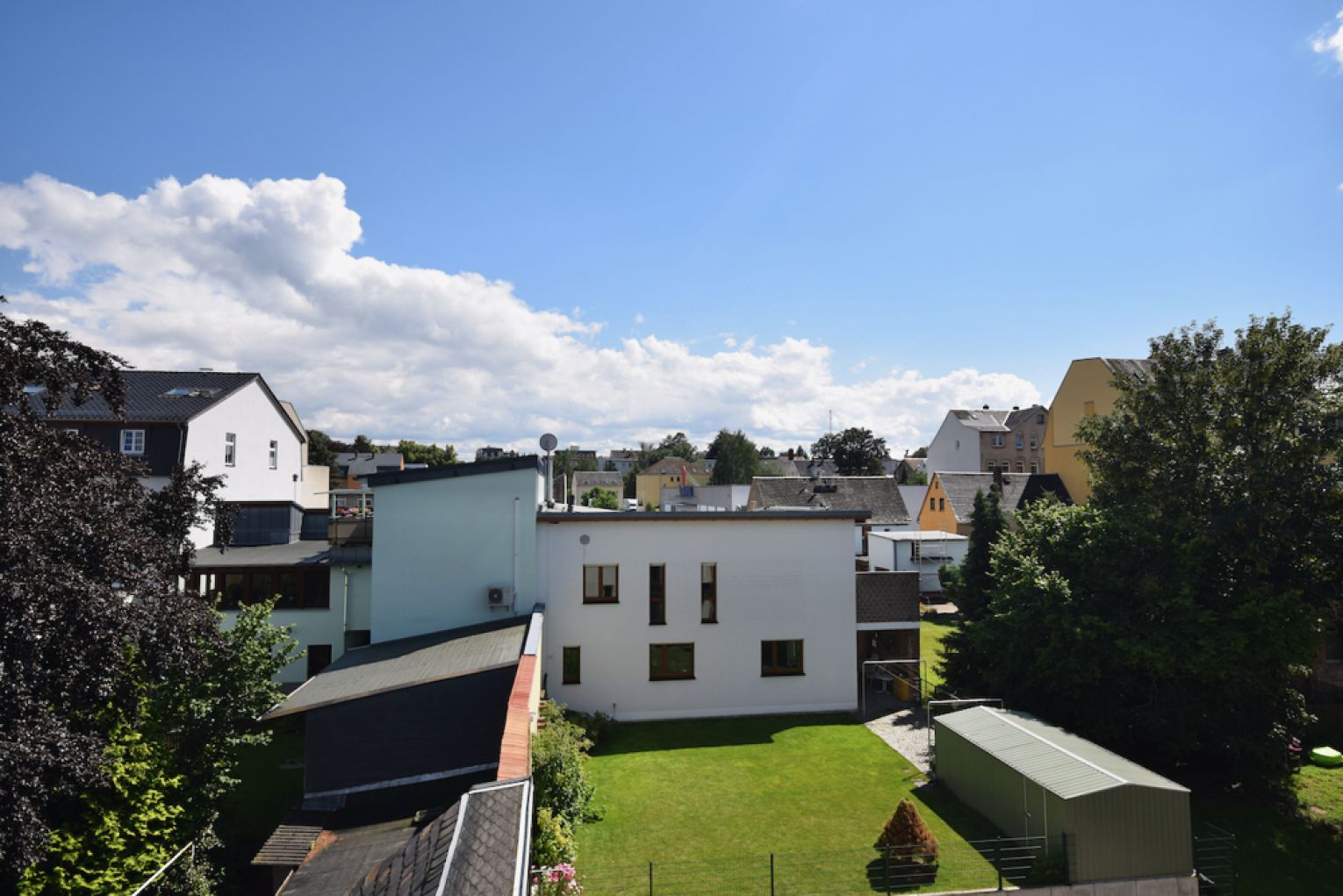 Limbach-Oberfrohna • Dachgeschoss • Maisonette • Südbalkon • 3-Zimmer • Bad mit Wanne • Zentrum