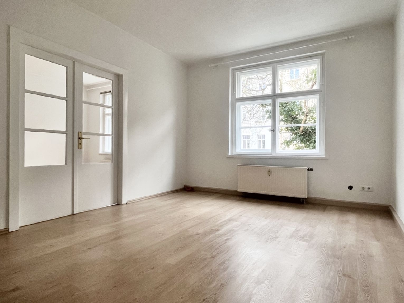 3-Raum Wohnung • Laminat • Stellplatz • Kaßberg • Balkon • Tageslichtbad • Chemnitz • jetzt anrufen!