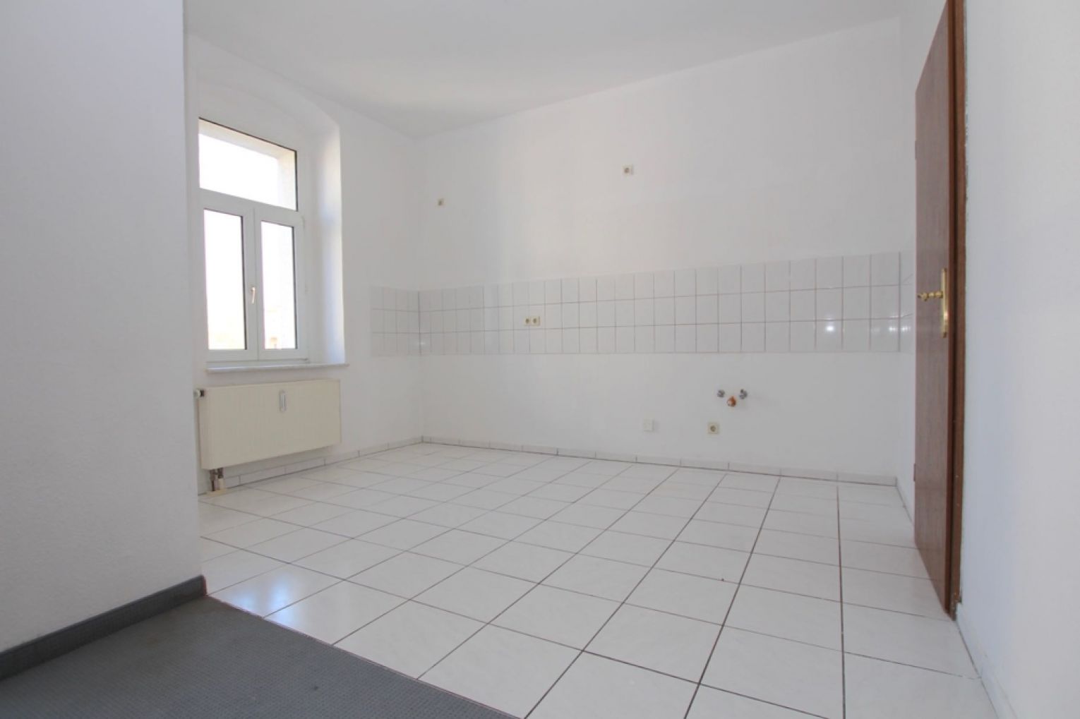 3-Zimmer Wohnung in Chemnitz • Loggia • Bad mit Wanne • offene Küche • Sonnenberg • Anschauen!