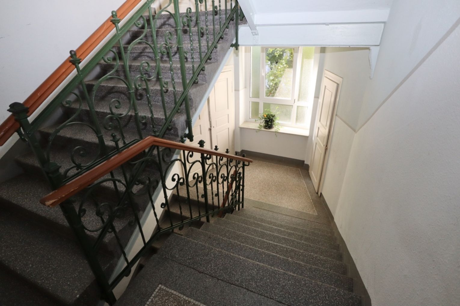 2-Raum Wohnung • im Lutherviertel • mit Balkon • Einbauküche • zur Miete • jetzt Termin vereinbaren