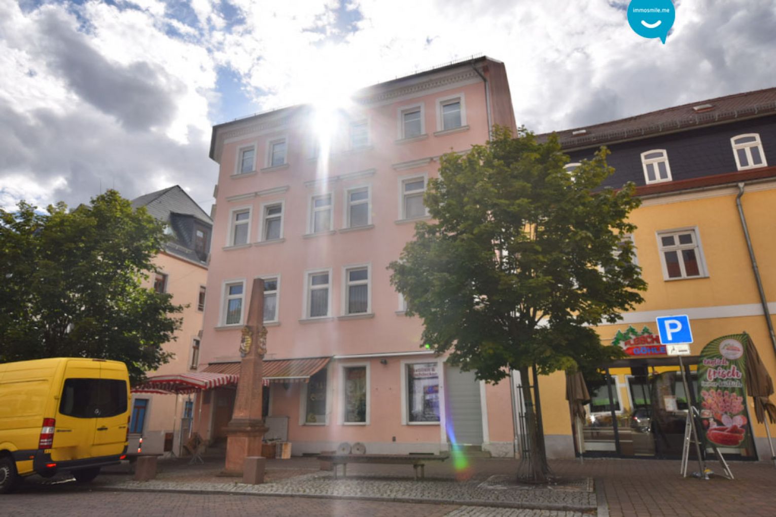 4-Raum • Frankenberg • Balkon • Haus mit Lift • Bad mit Wanne und Fenster • neues Laminat • Chic